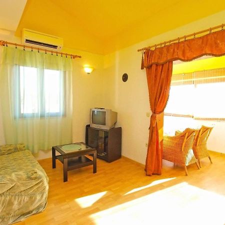 Alma Apartment 波雷奇 外观 照片