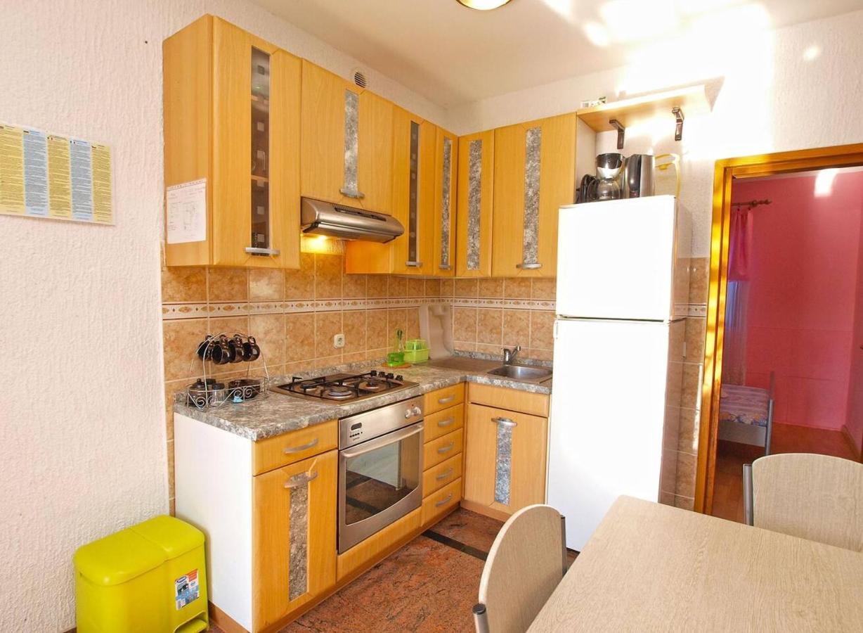 Alma Apartment 波雷奇 外观 照片